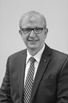 Dr. Klaus  Schäfer